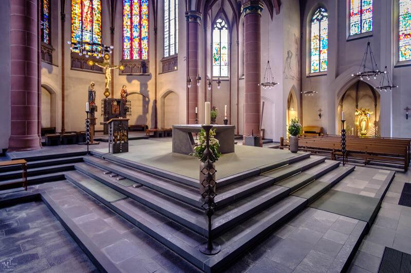 St. Martinus Kirche Olpe Altarraum